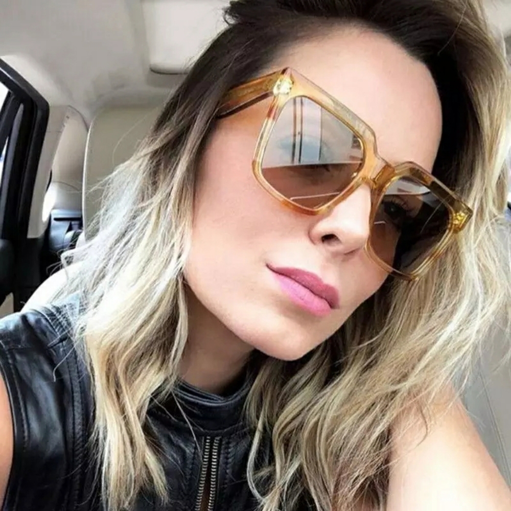 🎅 Oversized Tea Color Luxury Flat Top Sunglasses - Picture 2 of 7
